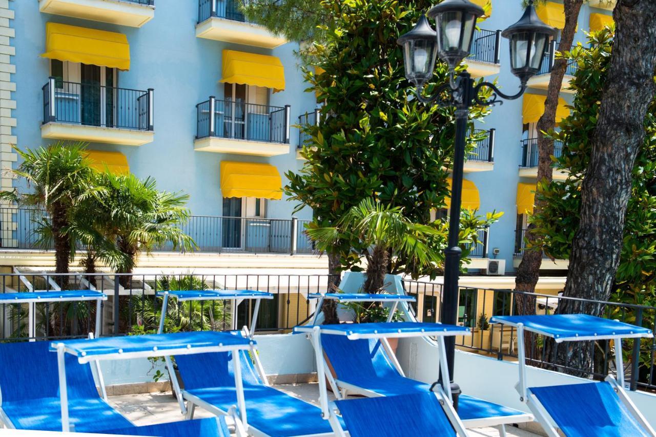Hotel Fabrizio Rimini Exterior photo